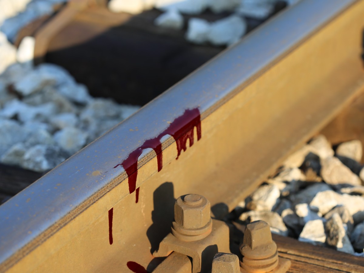 NEGLIGENCIA COLOR VINO COBRA VIDAS EN EL METRO DE LA CIUDAD DE&nbsp;MÉXICO