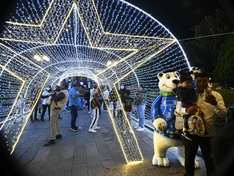 ESPÍRITU NAVIDEÑO INVADE EL CENTRO HISTÓRICO&nbsp;POTOSINO