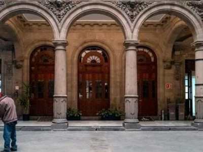 LA AUSTERIDAD REPUBLICANA DE LÓPEZ&nbsp;OBRADOR