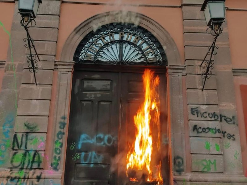 ¿Y USTED QUÉ HARÍA POR SUS&nbsp;HIJAS?