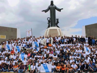 FUERON MÁS DE 45 MIL JÓVENES MARCHARON AL&nbsp; CUBILETE, DONDE RECORDARON LOS 100 AÑOS DEL LEVANTAMIENTO CRISTERO POR LA&nbsp;LIBERTAD