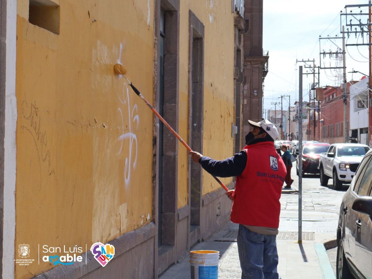 DEL CENTRO HISTÓRICO RETIRA GRAFITI EL MUNICIPIO DE LA&nbsp;CAPITAL