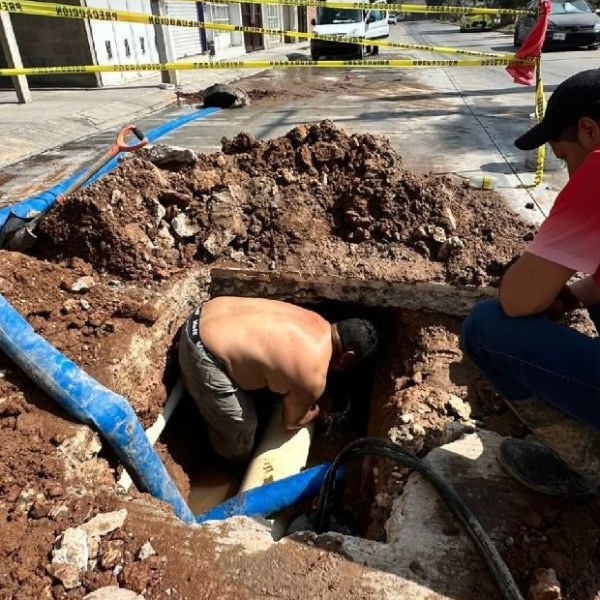 INTERVIENEN FUGA EN LA CALLE MARTÍNEZ DE LA VEGA DE LA COLONIA SIMÓN&nbsp;DÍAZ