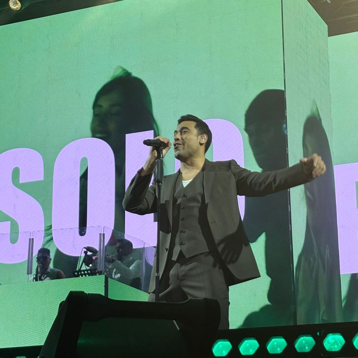 CARLOS RIVERA TRIUNFA EN ARENA&nbsp;POTOSÍ