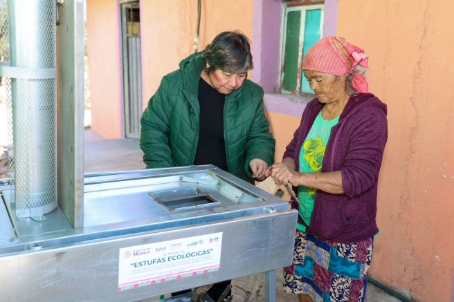 DIF ESTATAL ENTREGÓ ESTUFAS&nbsp;ECOLÓGICAS