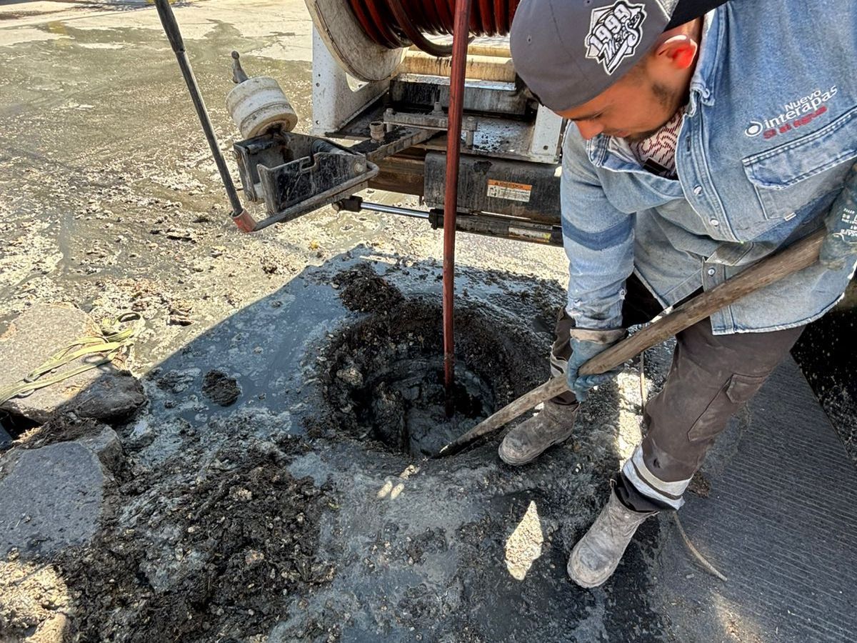 UN TOTAL DE 93 DESAZOLVES A LA RED SANITARIA REALIZÓ ESTA SEMANA&nbsp;INTERAPAS