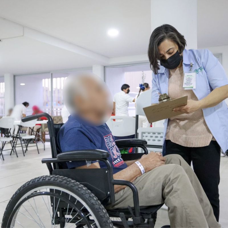 ADULTOS MAYORES RECIBEN PROTECCIÓN Y ATENCIÓN INTEGRAL TRAS CLAUSURA DE&nbsp;ASILO