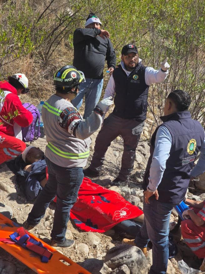 ATIENDE COORDINACIÓN DE PROTECCIÓN CIVIL ACCIDENTE EN&nbsp;CARRETERA