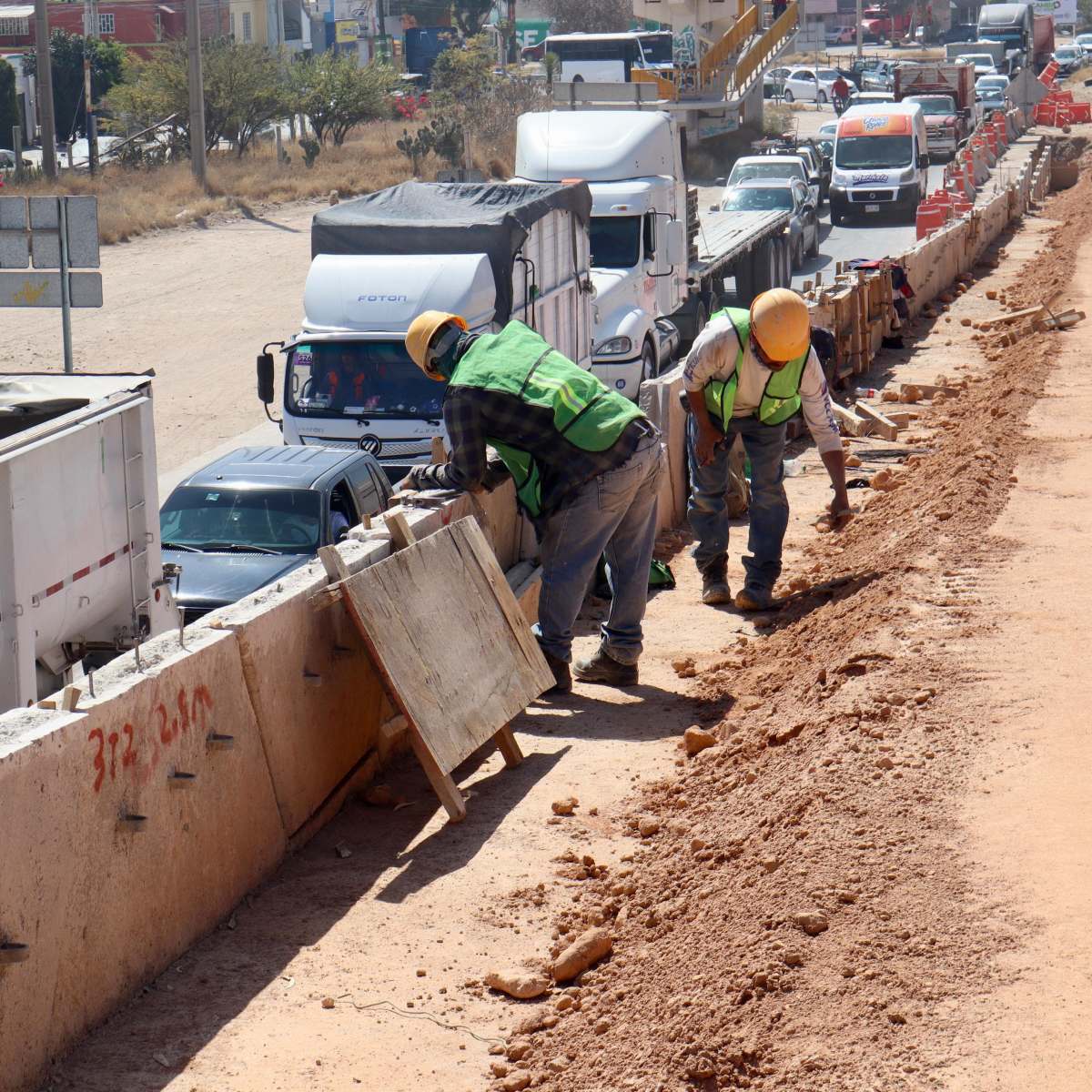 AVANZA AUTOPISTA SAN LUIS A&nbsp;MATEHUALA