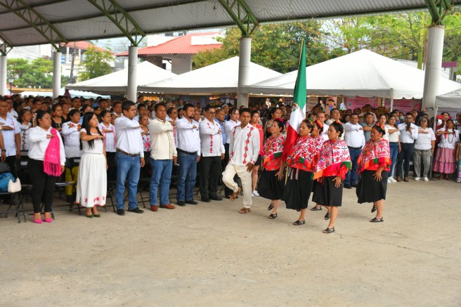 SE CONMEMORÓ EN HUEHUETLÁN LVII ANIVERSARIO Y EL XXII FESTEJO DE LA EDUCACIÓN&nbsp;INDÍGENA