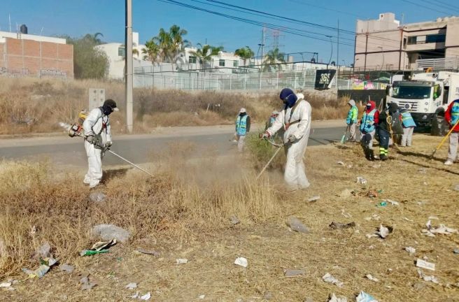 INTENSIFICA MUNICIPIO CAPITALINO LIMPIEZA EN VILLA MAGNA Y PLAZA&nbsp;ARANZAZÚ