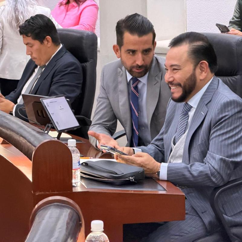 DIÁLOGO O CHISTE ENTRE SERRANO Y GUAJARDO SOBRE REFORMA&nbsp;POLÍTICA