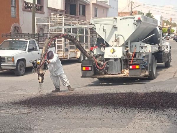 BACHEO EMERGENTE EN LOMAS, TEQUISQUIAPAN, LOMAS Y LA&nbsp;FORESTAL