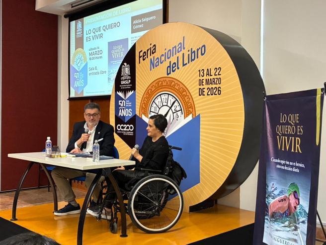 ALICIA SALGUERO PRESENTÓ SU LIBRO «LO QUE QUIERO ES&nbsp;VIVIR»