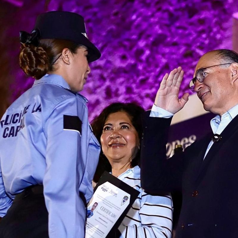 BAJO EL LEMA “FIRMES Y DIGNAS” SE GRADÚA LA PRIMERA GENERACIÓN&nbsp; DE&nbsp;CENTINELAS