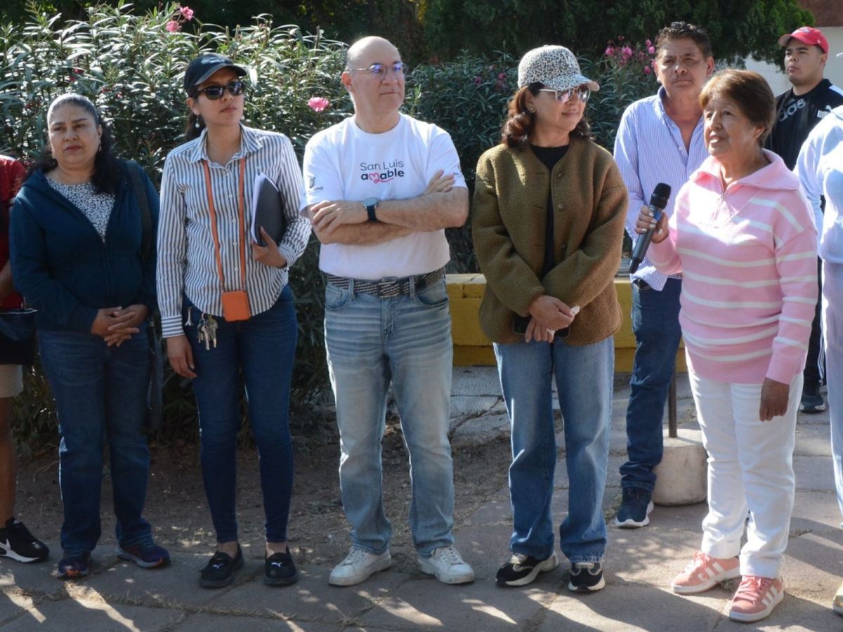 INSTRUYE GALINDO PARA QUE DE INMEDIATO SE INICIE LA REAHABILITACIÓN DE LAS CALLES DEL BARRIO DE&nbsp;SANTIAGO