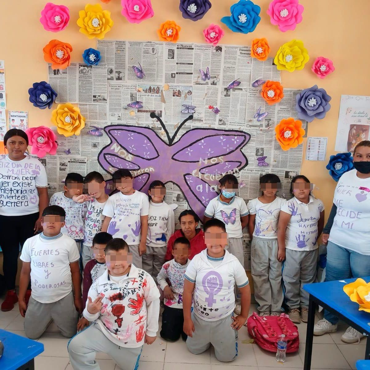 ESTUDIANTES DE ESCUELAS MUNICIPALES SE CONCIENTIZAN Y SUMAN EVENTOS DEL&nbsp;8M