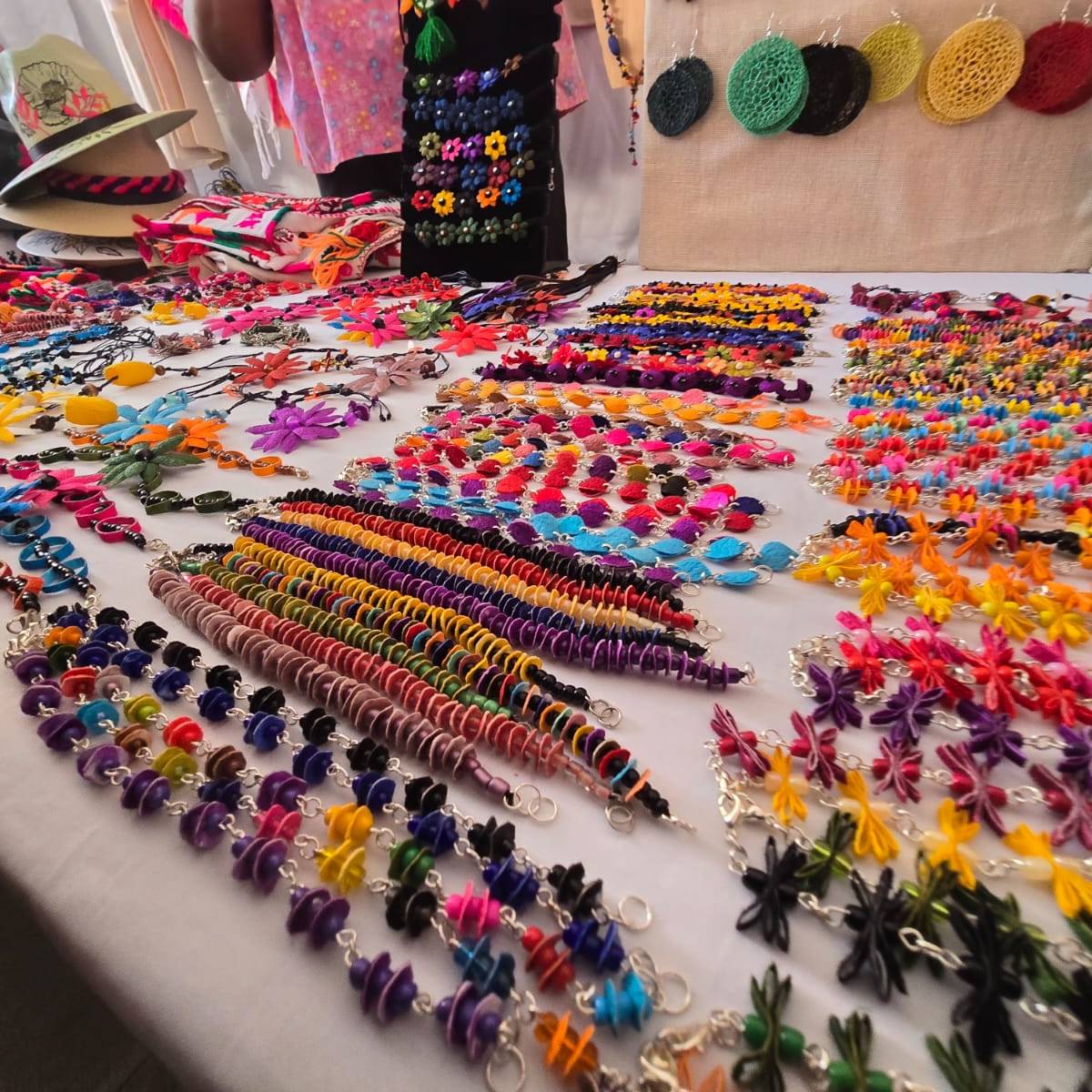 RECONOCEN A ARTESANAS Y ARTESANOS POTOSINOS EN SU&nbsp;DÍA