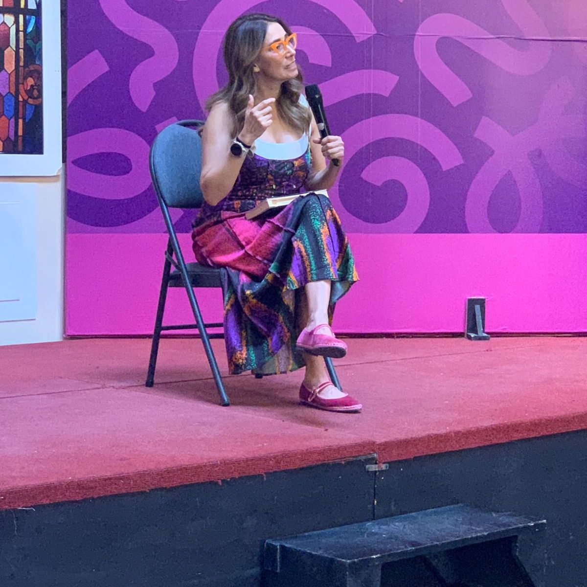 VANESSA CORTÉS COLIS REFLEXIONA SOBRE LA MEMORIA Y LA JUSTICIA A PARTIR DEL LIBRO “EL INVENCIBLE VERANO DE&nbsp;LILIANA”