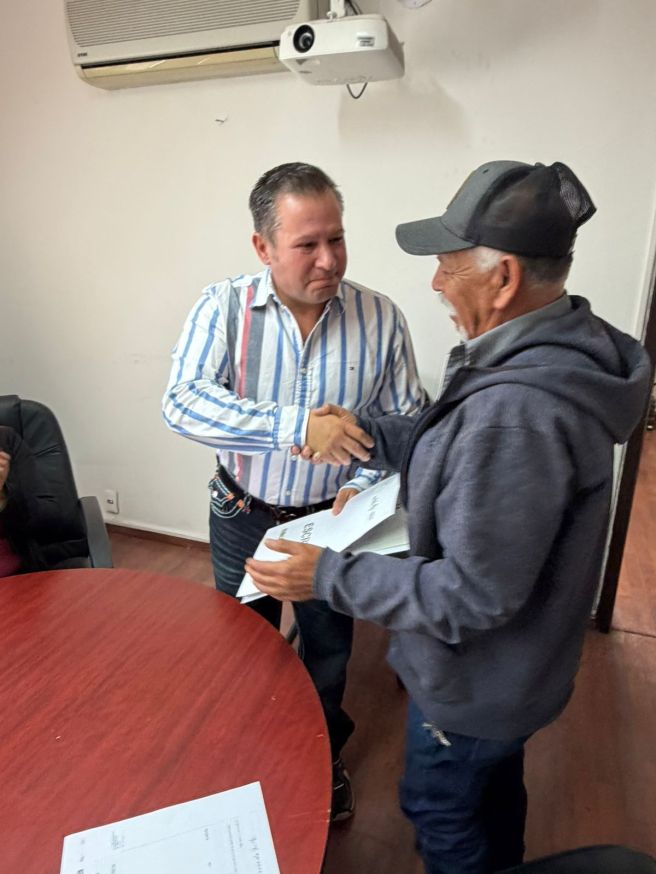 AVANZA LA ENTREGA DE ESCRITURAS QUE REALIZA INREVIS EN LA CAPITAL Y REGULARIZACIÓN DE COLONIAS EN EL&nbsp;NARANJO