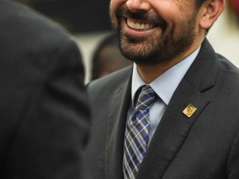 CAPACIDAD, TRAYECTORIA Y HONESTIDAD DISTINGUEN A ÁNGELES RODRÍGUEZ EN EL SERVICIO&nbsp;PÚBLICO