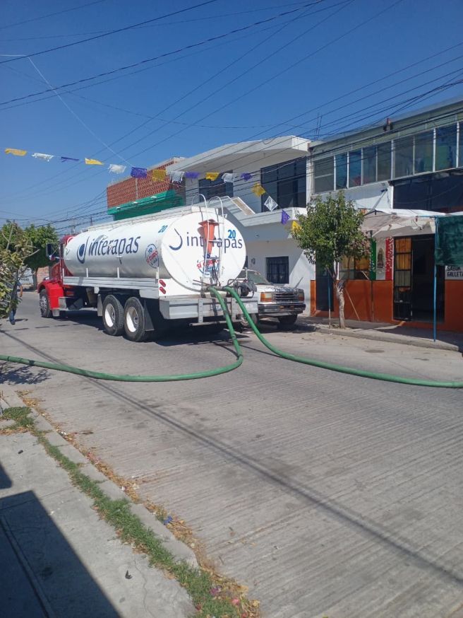 EN MARZO INTERAPAS DISTRIBUYE 84 MILLONES DE LITROS EN 73&nbsp;COLONIAS&nbsp;