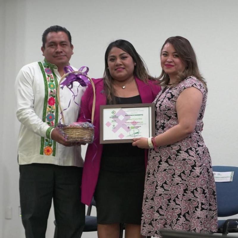 RECONOCEN TRAYECTORIA, LIDERAZGO Y COMPROMISO CO&nbsp; LA EDUCACIÓN A 10 MUJERES DE LA&nbsp;SEGE