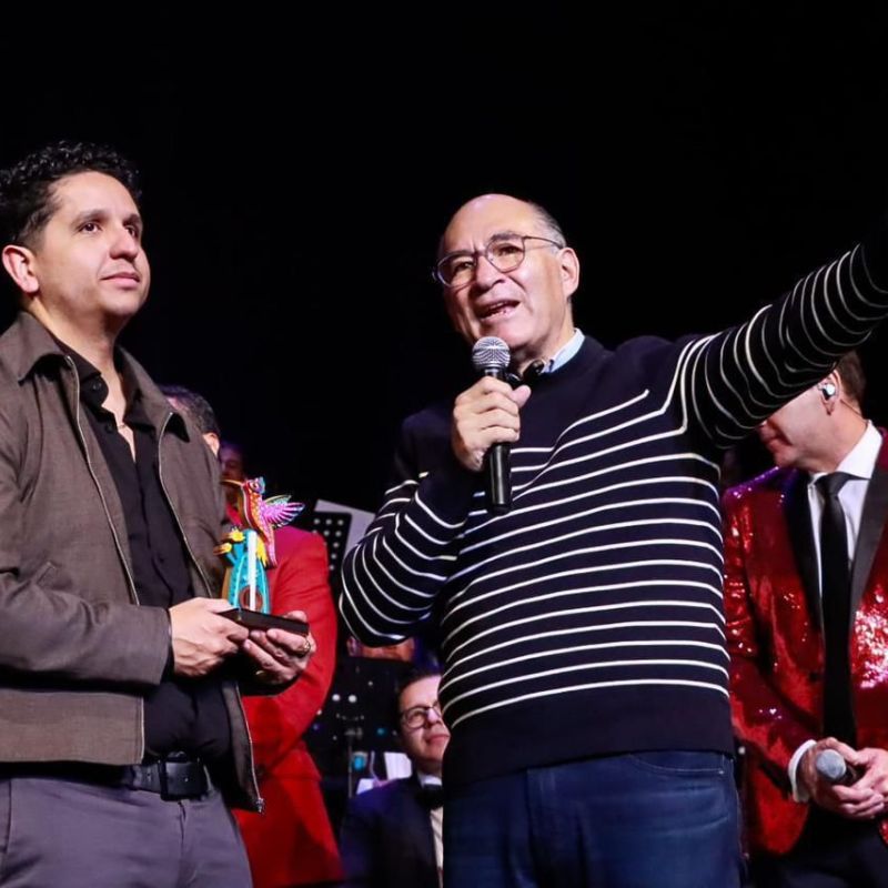 HOMENAJE A JUAN GABRIEL EN EL TEATRO DE LA PAZ EN EL FESTIVAL SAN LUIS EN&nbsp;PRIMAVERA