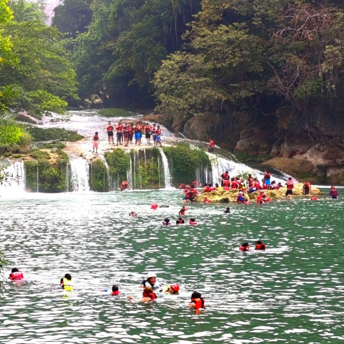 SE LLENARON LOS PARAJES NATURALES Y DESTINOS&nbsp;TURÍSTICOS