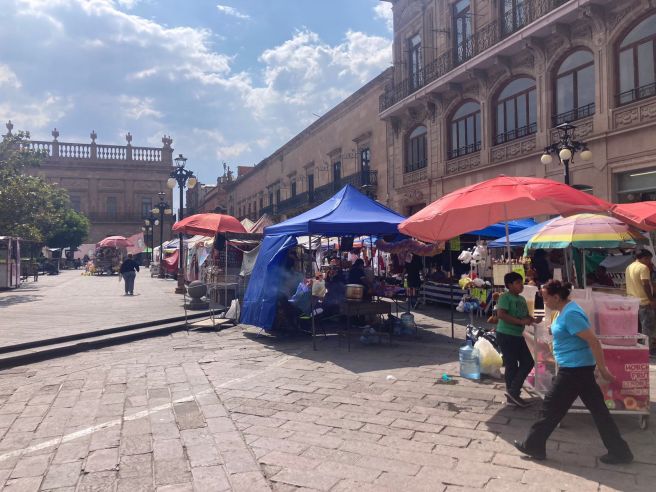 GOBIERNO MUNICIPAL ATENTO PARA PRESERVAR EL ORDEN DEBIDO A UNA MANIFESTACIÓN EN PLAZA DE&nbsp;ARMAS