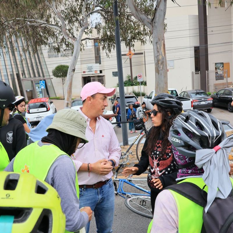SECRETARIO DEL BIENESTAR DEL AYUNTAMIENTO DIALOGÓ CON MANIFESTANTES DE SALVADOR&nbsp;NAVA