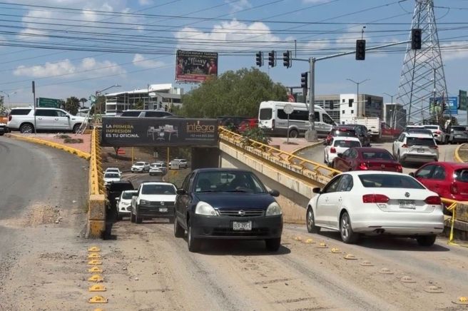 GOBIERNO DE LA CAPITAL REABRE&nbsp; DESNIVEL DE LA GLORIETA REAL&nbsp;INN