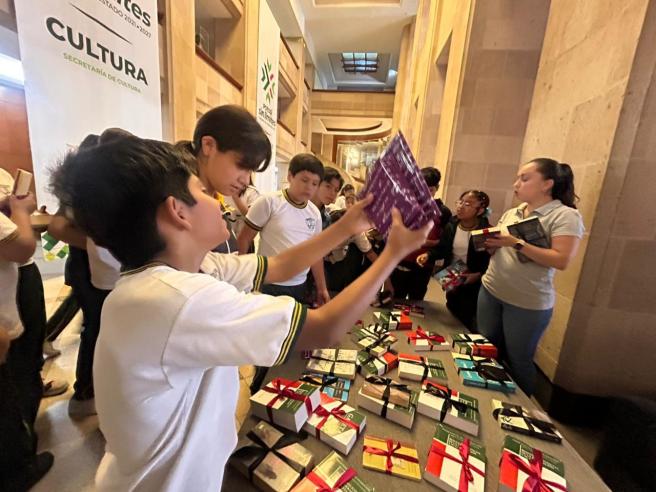 MÁS DE 7 MIL NIÑAS Y NIÑOS PARTICIPARON DURANTE EL DÍA DEL&nbsp;LIBRO