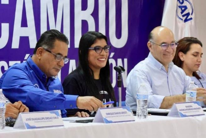 AGRADECIDO CON EL PAN POR SU CONFIANZA Y TRABAJO CONJUNTO ANTE EL CONSEJO ESTATAL&nbsp;AZUL