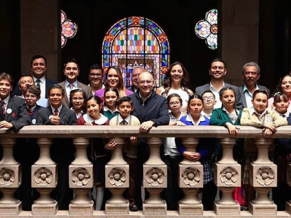 LA NIÑEZ SE EXPRESÓ EN EL CABILDO&nbsp;CAPITALINO