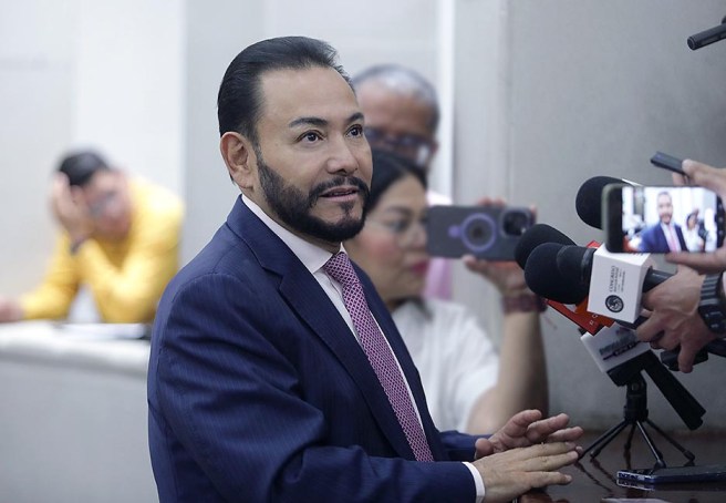 CANDIDATOS DEBERÁN TENER CERTIFICADO DE INTEGRIDAD Y CONFIABILIDAD, PROPONE EL DIP. HÉCTOR&nbsp;SERRANO