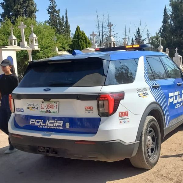 SE ACTIVA OPERATIVO DE SEGURIDAD Y VIALIDAD POR EL 10 DE MAYO, DÍA DE LAS MADRES, EN PANTEONES&nbsp;MUNICIPALES