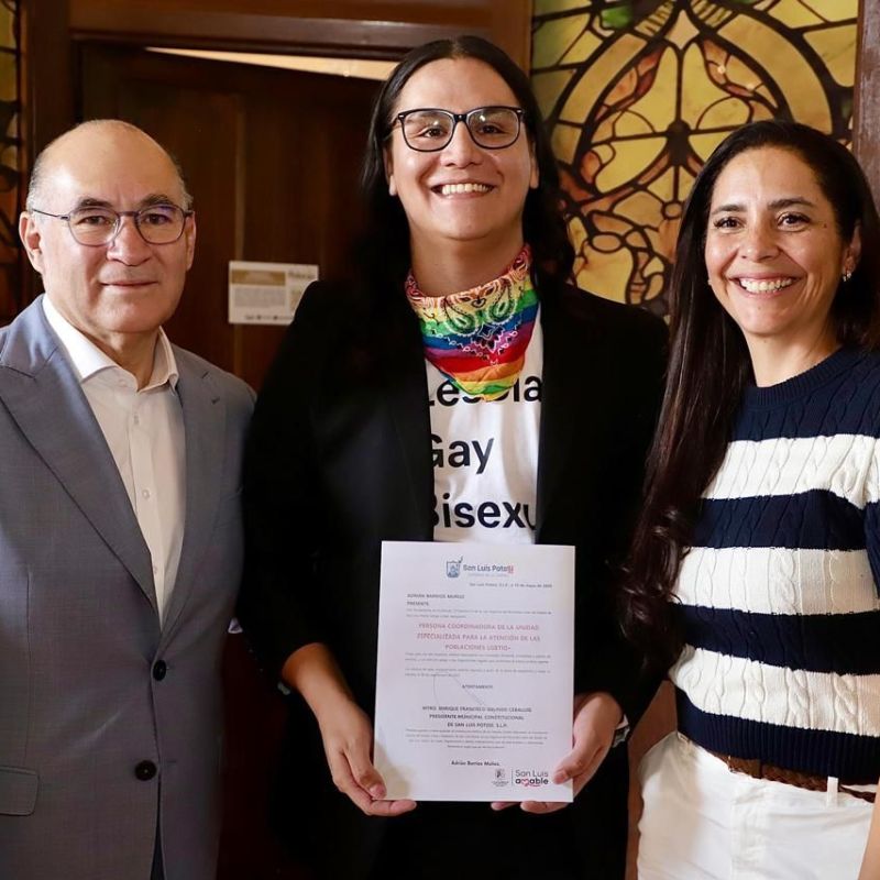 RECONOCE GALINDO A LA COMUNIDAD LGBTIQ+; NOMBRAN A ADRIÁN BARRIOS MUÑOZ DIRECTOR DE UNIDAD DE&nbsp;ATENCIÓN