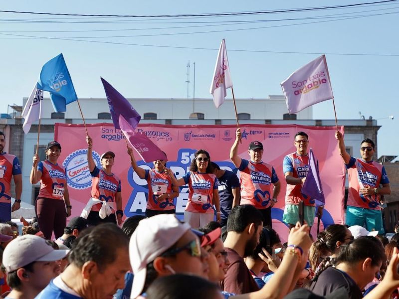 DOS MIL ATLETAS EN LA CARRERA POR LA FAMILA DEL DIF&nbsp;MUNICIPAL
