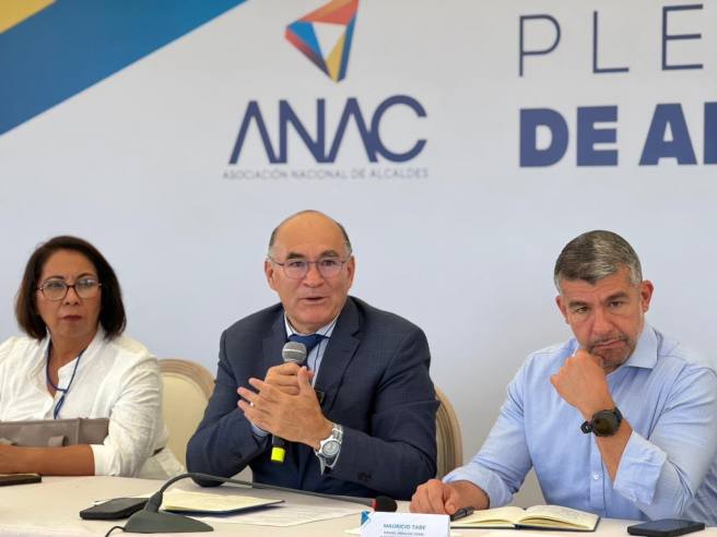 EN REUNIÓN NACIONAL DE ALCALDES GALINDO EXPONE MODELO DE SEGURIDAD DE SAN LUIS&nbsp;CAPITAL
