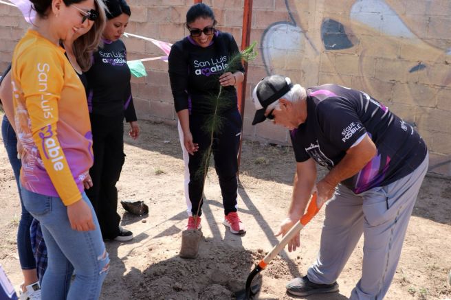 DOMINGO DE PILAS FUE EN LA COLONIA GLORIAS DONDE SE REALIZÓ LIMPIEZA, ALUMBRADO Y SERVICIOS DE&nbsp;SALUD