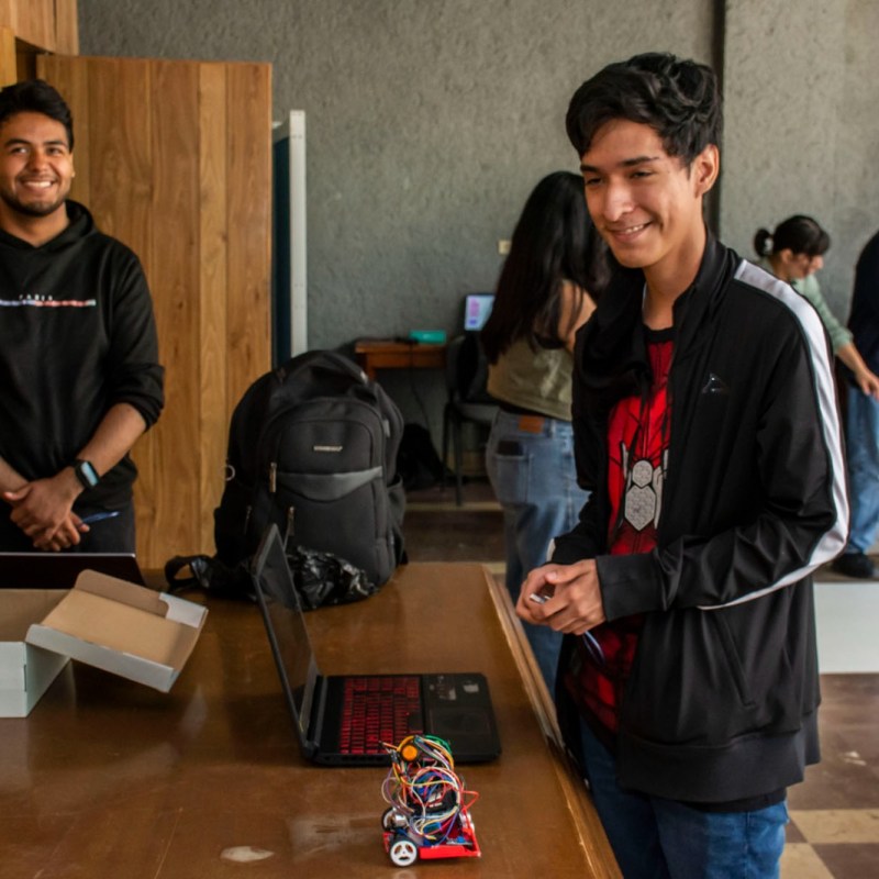 DESTACA EL TALENTO ESTUDIANTIL EN CONCURSO DE ROBÓTICA DE LA FACULTAD DE INGENIERÍA&nbsp;UASLP