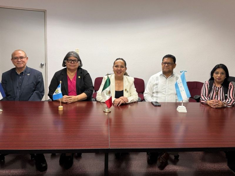 SE REÚNE ÁNGELES RODRÍGUEZ CON CÓNSULES EN SLP DE EL SALVADOR, GUATEMALA Y&nbsp;HONDURAS