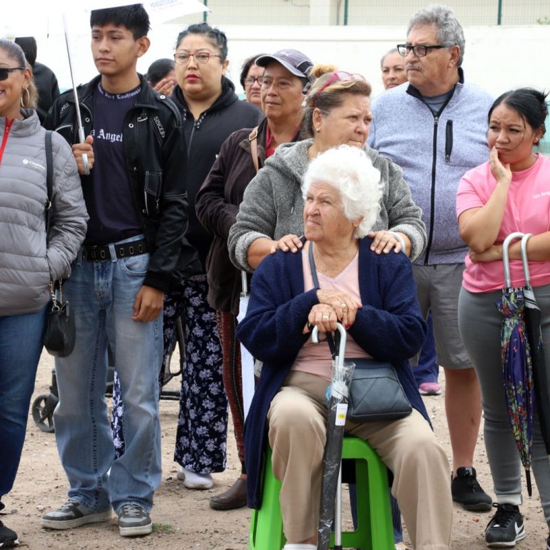 SE REÚNEN AUTORIDADES MUNICIPALES DE LA CAPITAL CON HABITANTES DE MARÍA&nbsp;CECILIA