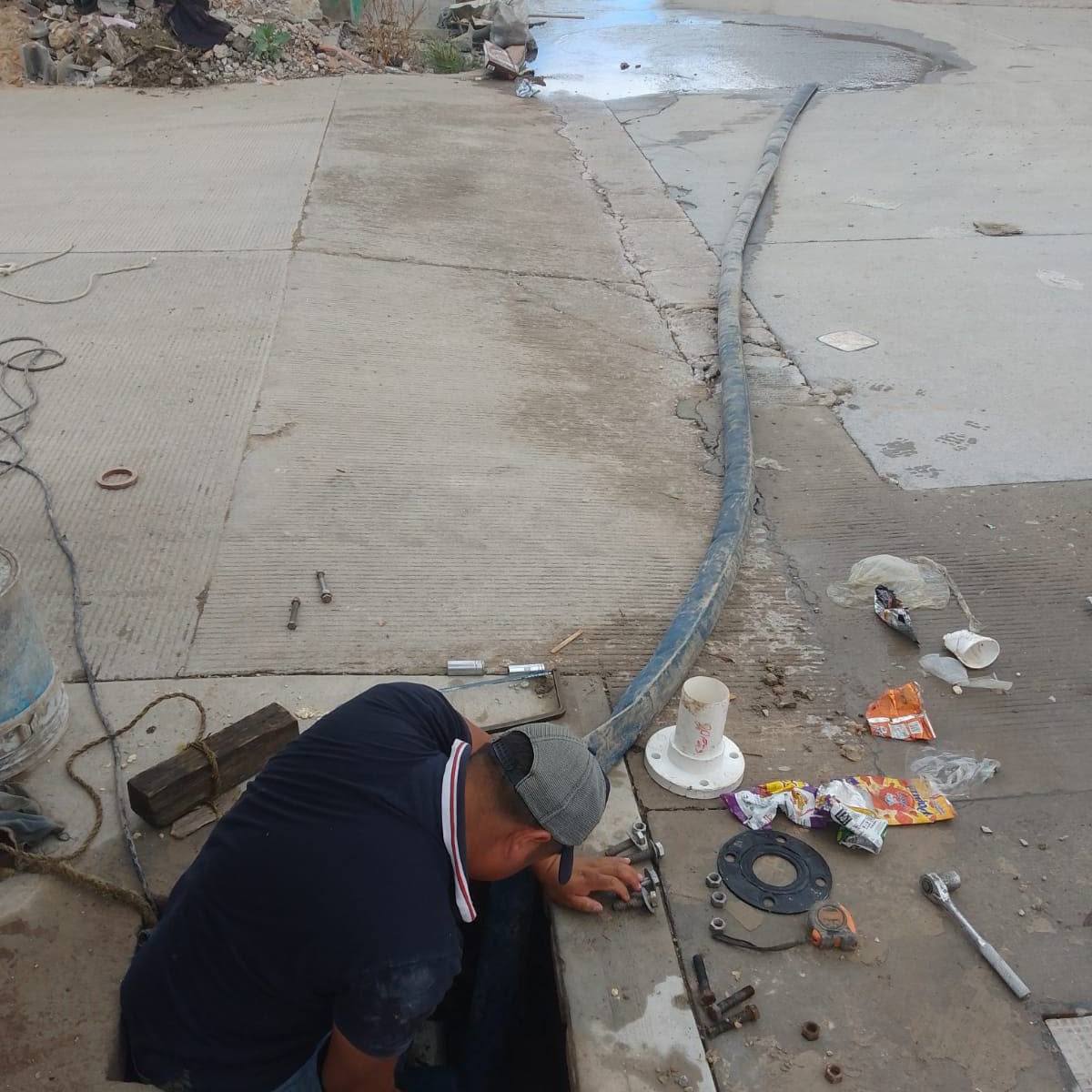 INTERAPAS ATIENDE FUGA DE AGUA EN LA COLONIA TERREMOTO Y SE NORMALIZA EL&nbsp;SERVICIO