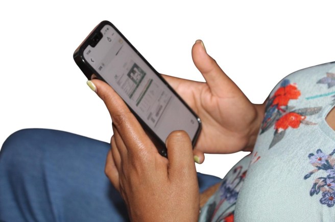 SIETE DE CADA DIEZ POTOSINAS Y POTOSINOS UTILIZAN LA TELEFONÍA&nbsp;CELULAR