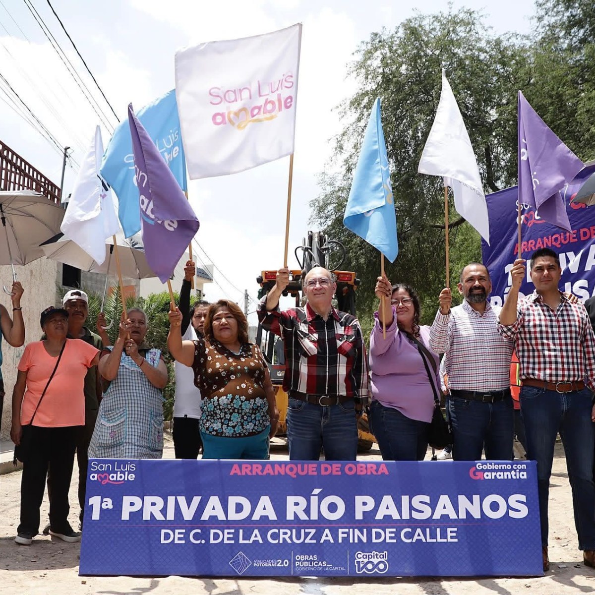 ALCALDE DE LA CAPITAL DIO INICIO A LA OBRA HIDROSANITARIA EN LA 1a. PRIVADA DEL RÍO&nbsp;PAISANOS