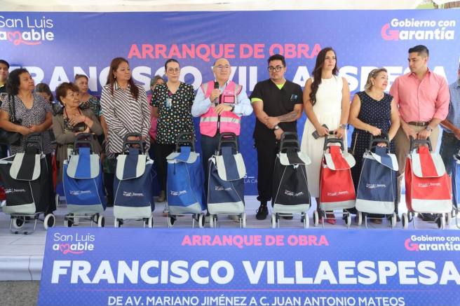 ARRANCÓ EL ALCALDE DE LA CAPITAL LA PAVIMENTACIÓN DE LA CALLE FRANCISCO&nbsp;VILLAESPESA