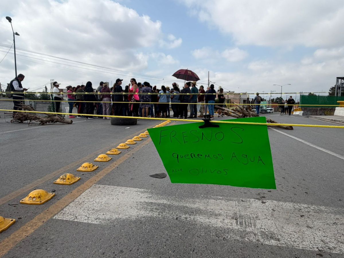 YA BASTA EXIGEN VECINOS DE LA COLONIA SANTA JOSÉ AL INTERAPAS ANTE NUEVA FALLA EN POZO SAN JOSÉ&nbsp;II