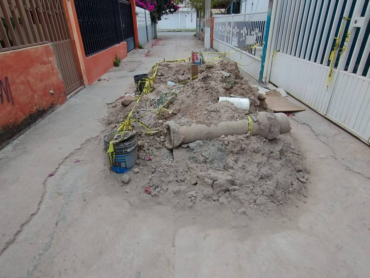 DESCARTA INTERAPAS DRENAJES A CIELO ABIERTO EN LA COLONIA SAN FELIPE DE SOLEDAD DE GRACIANO&nbsp;SÁNCHEZ